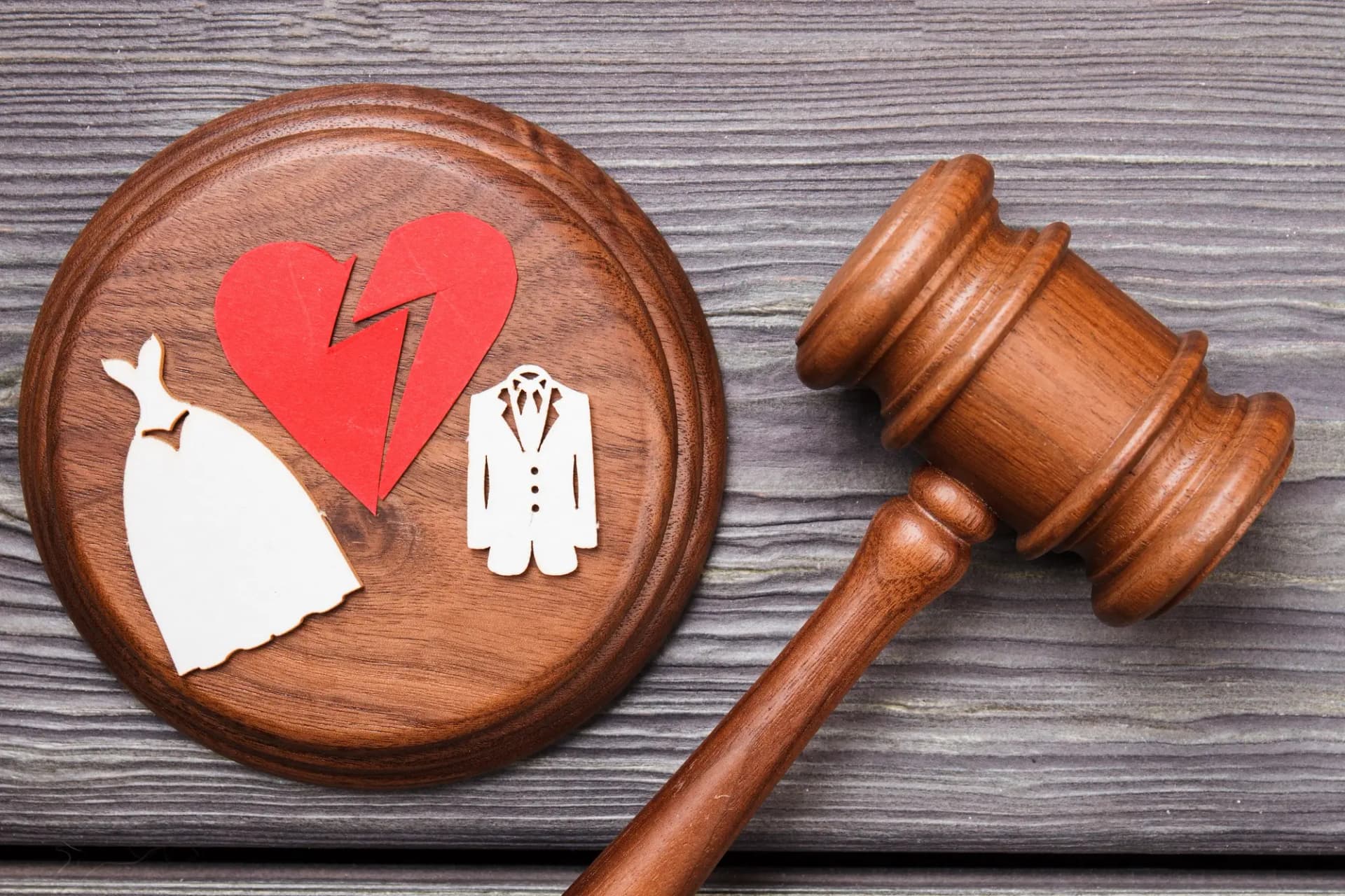협의이혼절차에서도 변호사를 선임해야 하는 이유